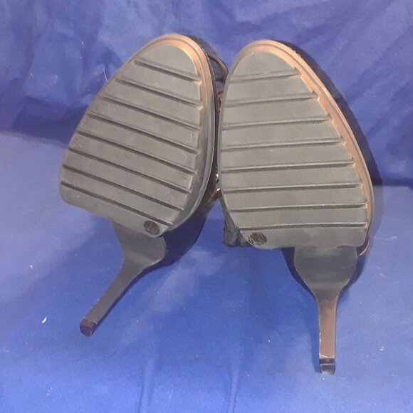 AZALEA WANG ALL EYES ON YOU STILETTO BOOTIE IN BLACK - Picture 6 of 7